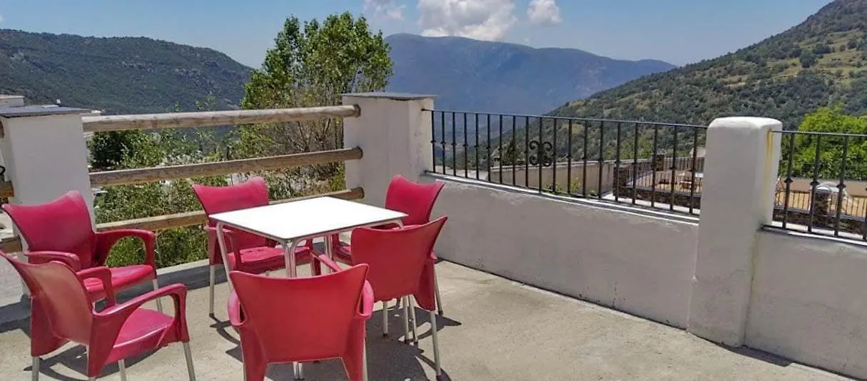 Hostal El Cascapeñas de la Alpujarra Capileira España
