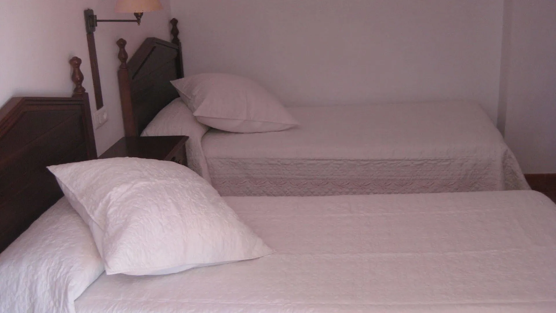 Hostal El Cascapenas De La Alpujarra Capileira 0*,